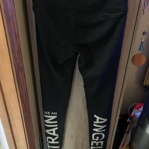 Victoria Sport Black & Glitter Angel Leggings 🩷